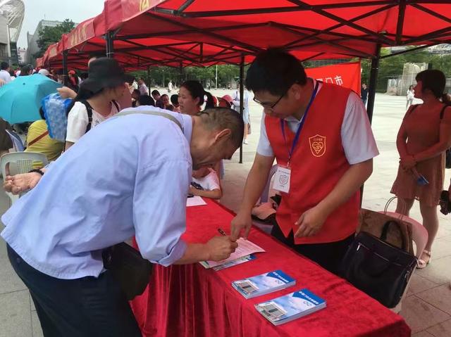 厦门市法律援助中心“四创新”打造最佳志愿服务组织